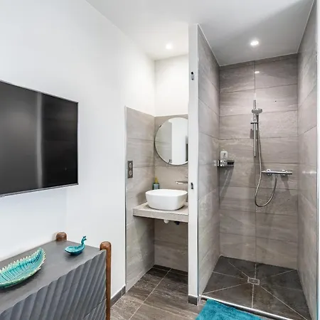 Les Jardins De La Palmeraie - Sublime Vue Sur La Baie Dajaccio