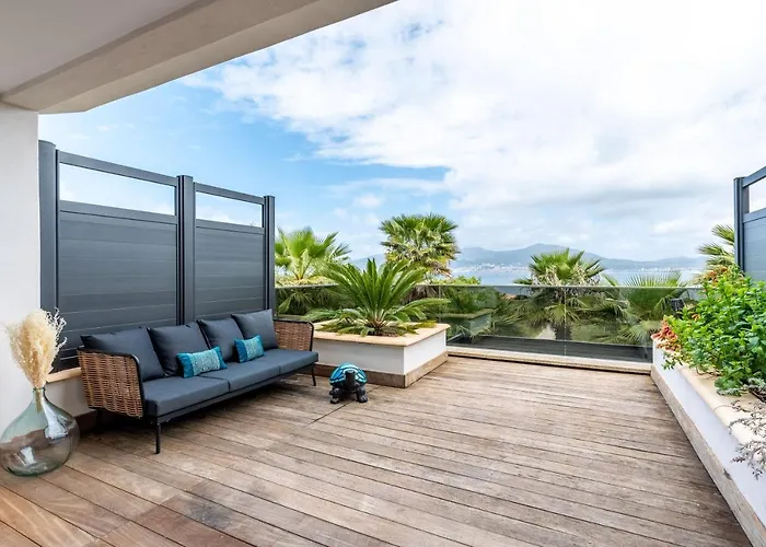 Les Jardins De La Palmeraie - Sublime Vue Sur La Baie Dajaccio Lägenhet