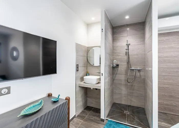 Les Jardins De La Palmeraie - Sublime Vue Sur La Baie Dajaccio